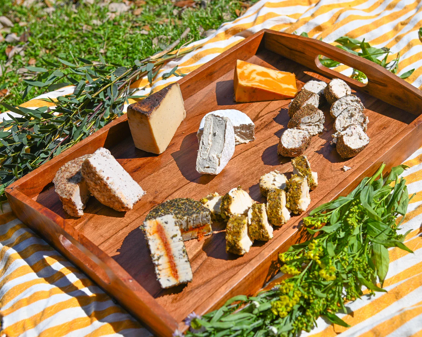 Spring Picnic Box - Image 6
